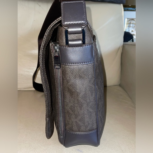 Auth:Jet Set Michael Kors Large Laptop Dossier Messenger Bag RFID (UNISEX) BNWOT - Picture 4 of 16